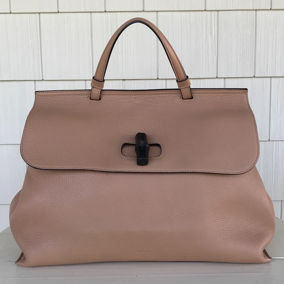 ❤️ HOST PICK!!! *** GUCCI HANDBAG  NWOT - Picture 2 of 13